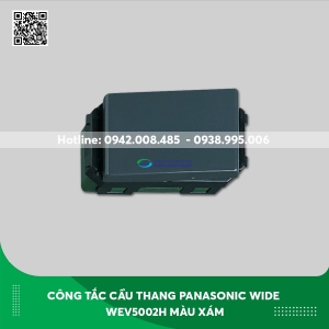 Công tắc cầu thang Panasonic dòng Wide WEV5002H 2 chiều loại cắm nhanh không có đèn báo màu xám